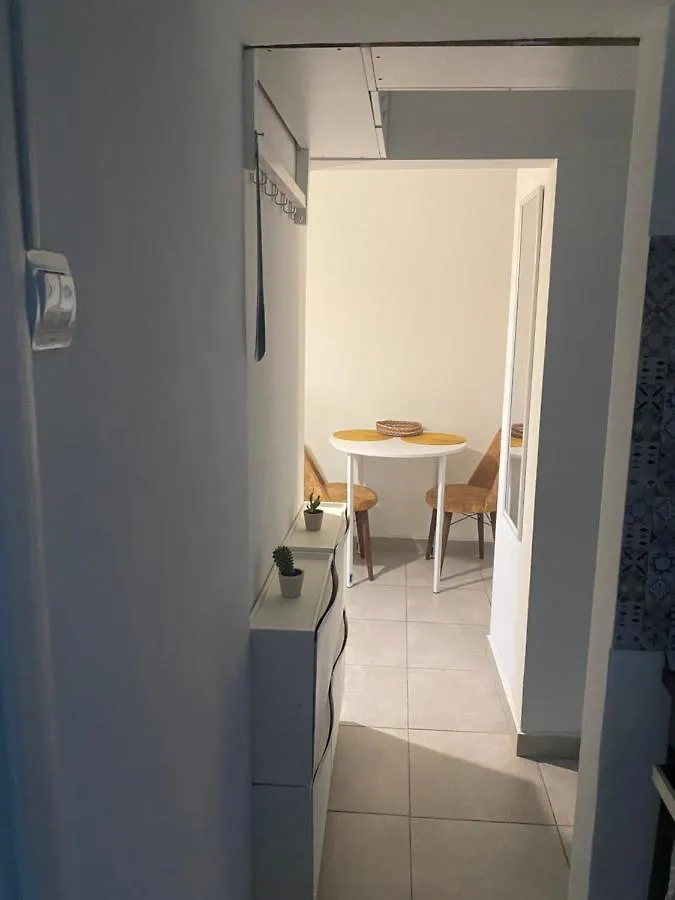 Sofi Apartment Central Bucharest